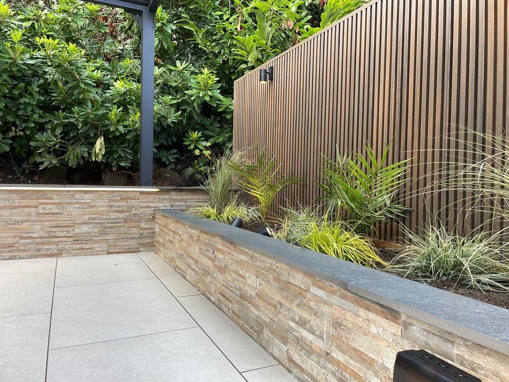 Piranha Shadow Gap Composite Cladding Brown Cedar 150 x 26 x 3600mm Piranha Shadow Gap Composite Cladding Brown Cedar 150 X 26 X 3600mm -Howarth Timber Shop Shadow20Gap20 20Brown20Cedar2028329 62439.1755744098