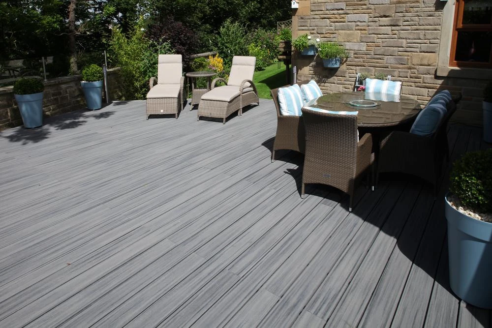 Trex Composite Decking Transcend Fascia Island Mist 19 x 184 x 3660mm Trex Composite Decking Transcend Fascia Island Mist 19 X 184 X 3660mm -Howarth Timber Shop Trex IslandMist Lifestyle1 sort4.jpg 37522.1755770227